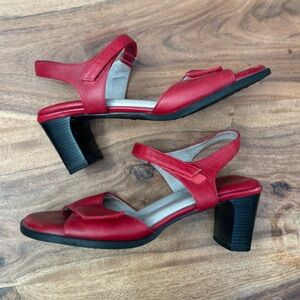 Like new - Red genuine leather BeautiFeel sandal shoes size 41 (or size 10)
